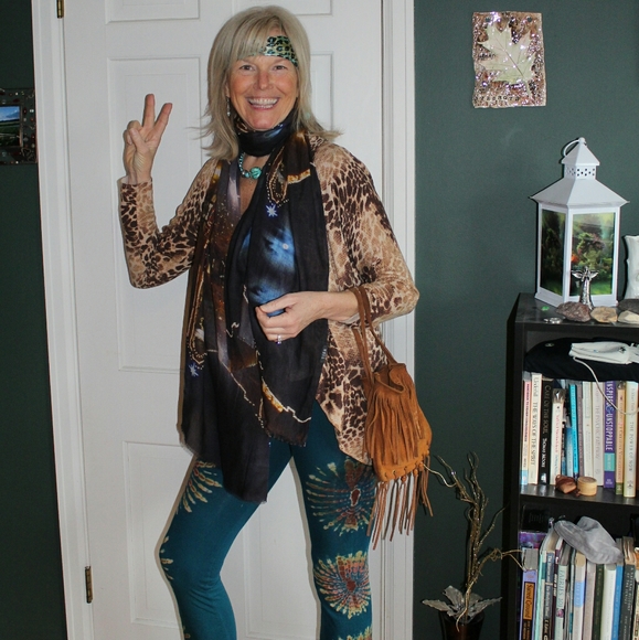 💛LUXURY SCARF/SHAWL CHIC 100% MODAL twinkling starHP!👗BEST IN BOUTIQUE - Picture 2 of 10